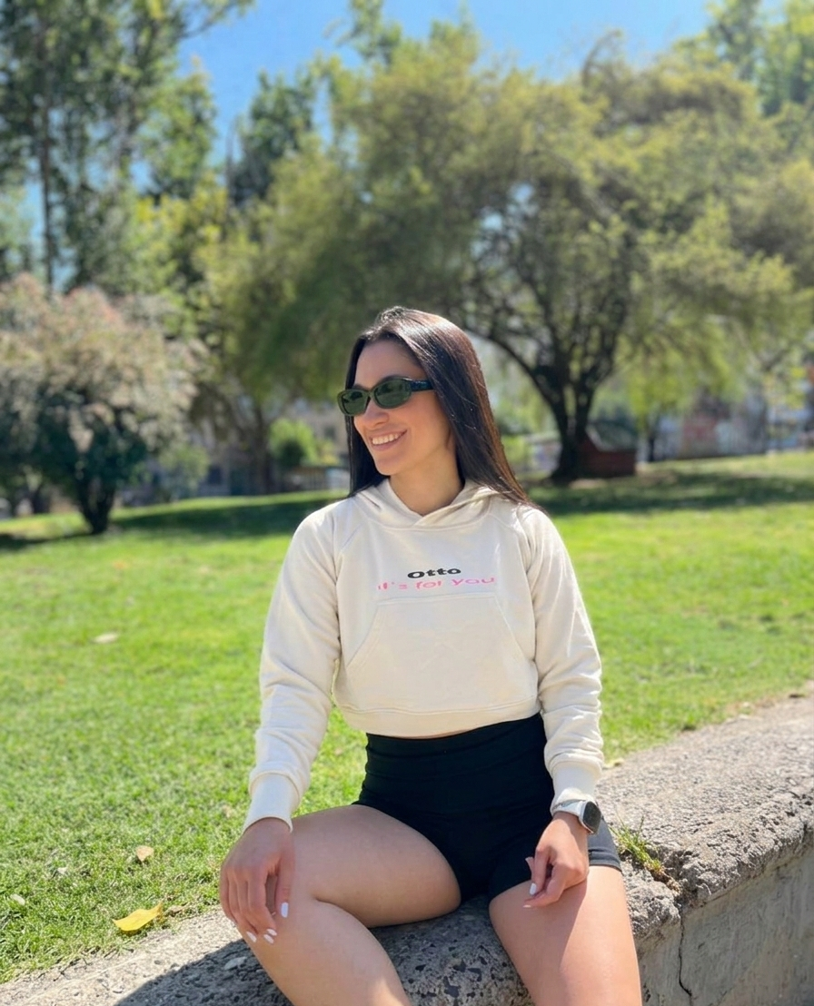 Poleron crop manga raglan