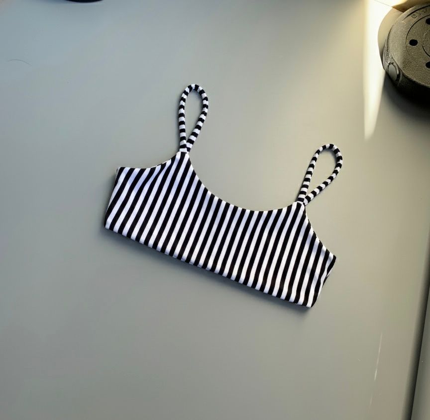 Tops de bikinis estampados