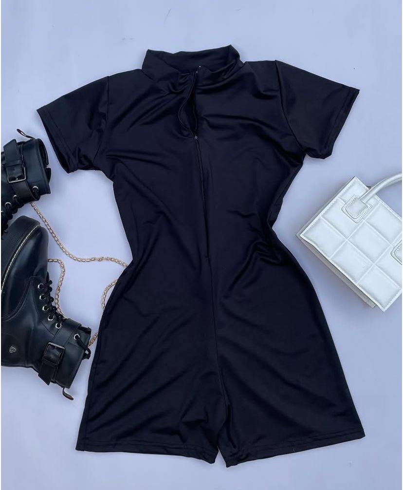 Enterito short/ mangas cortas Negro