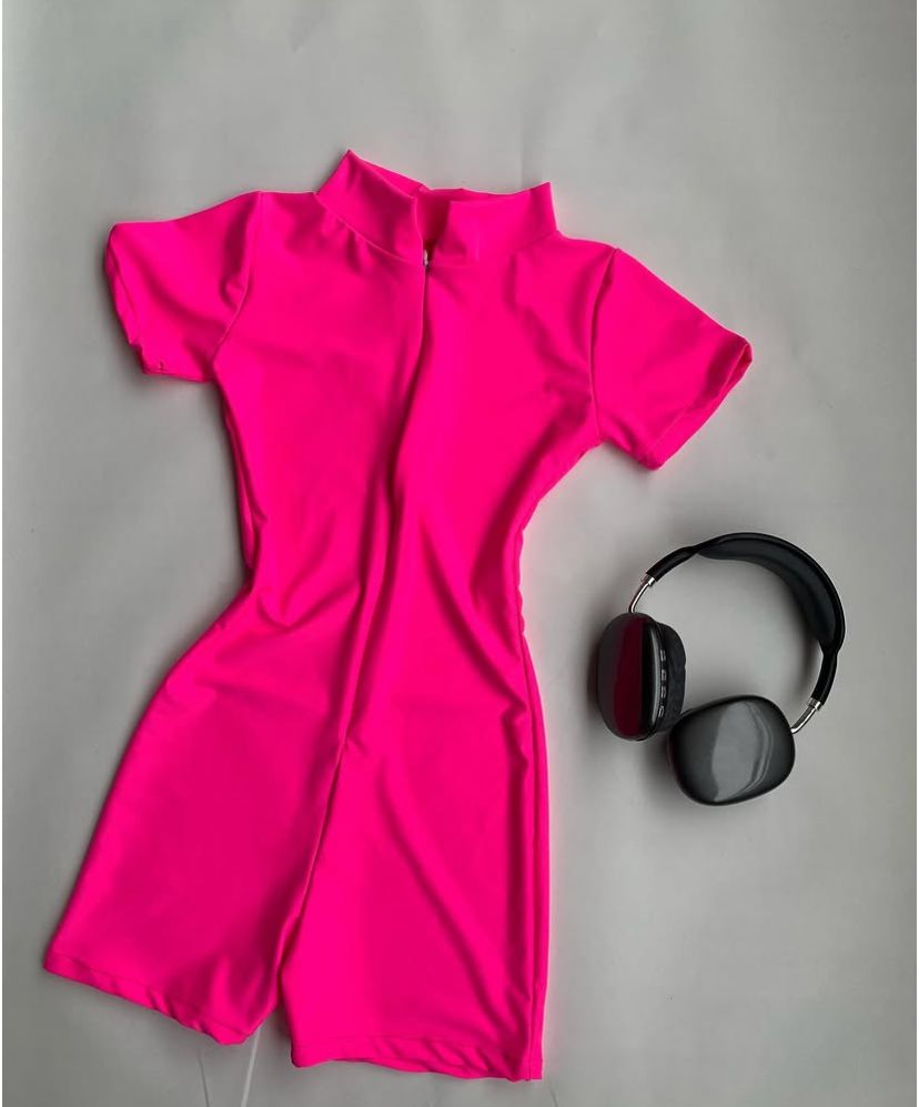 Enterito short/ manga corta Fucsia