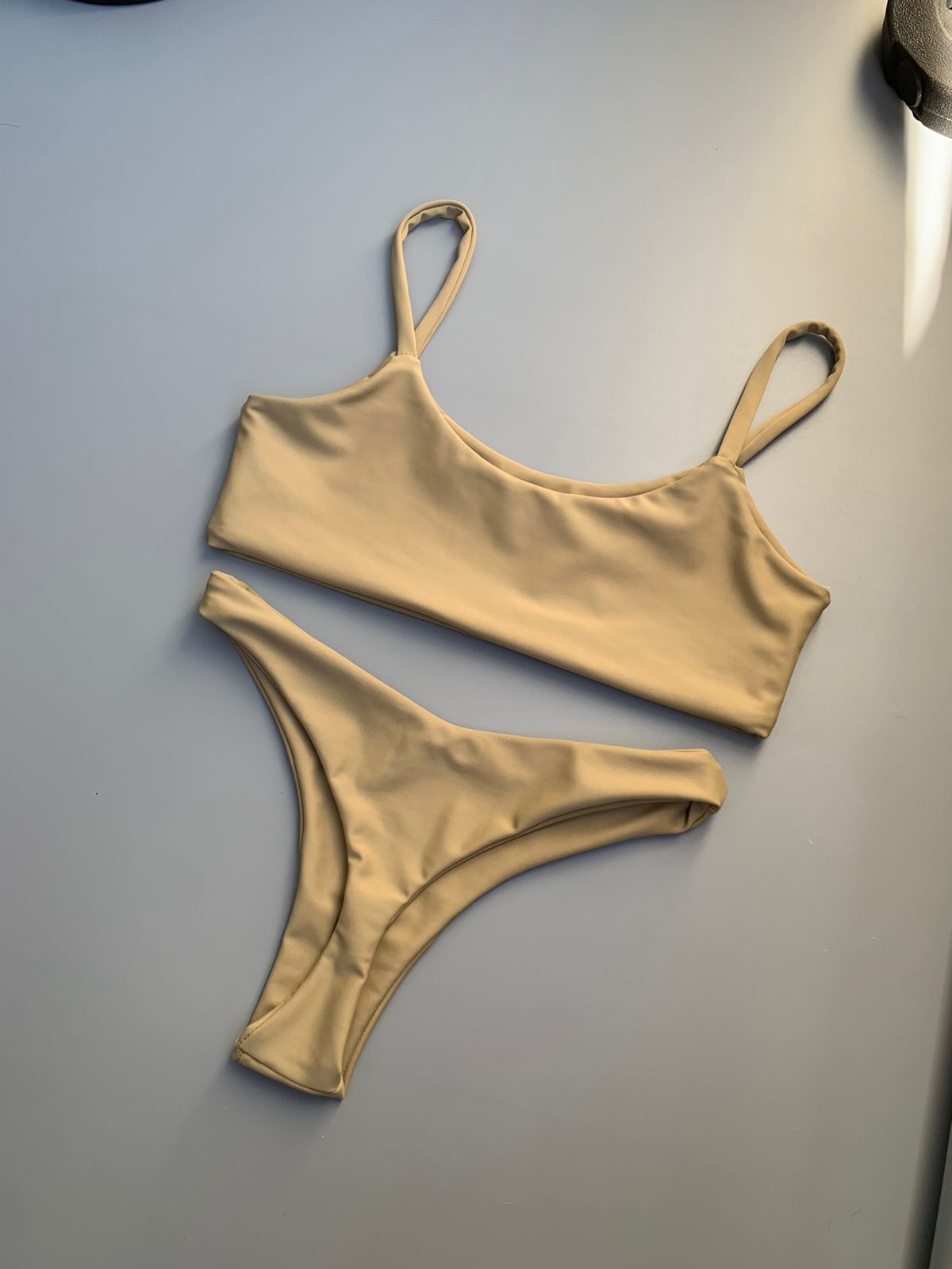 Bikini top + bottom colaless